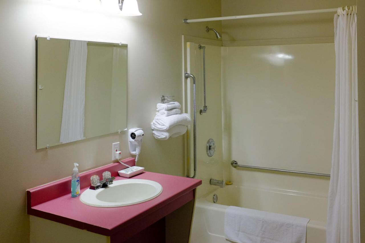 Hotel Robin Hood Grand Falls Windsor Esterno foto