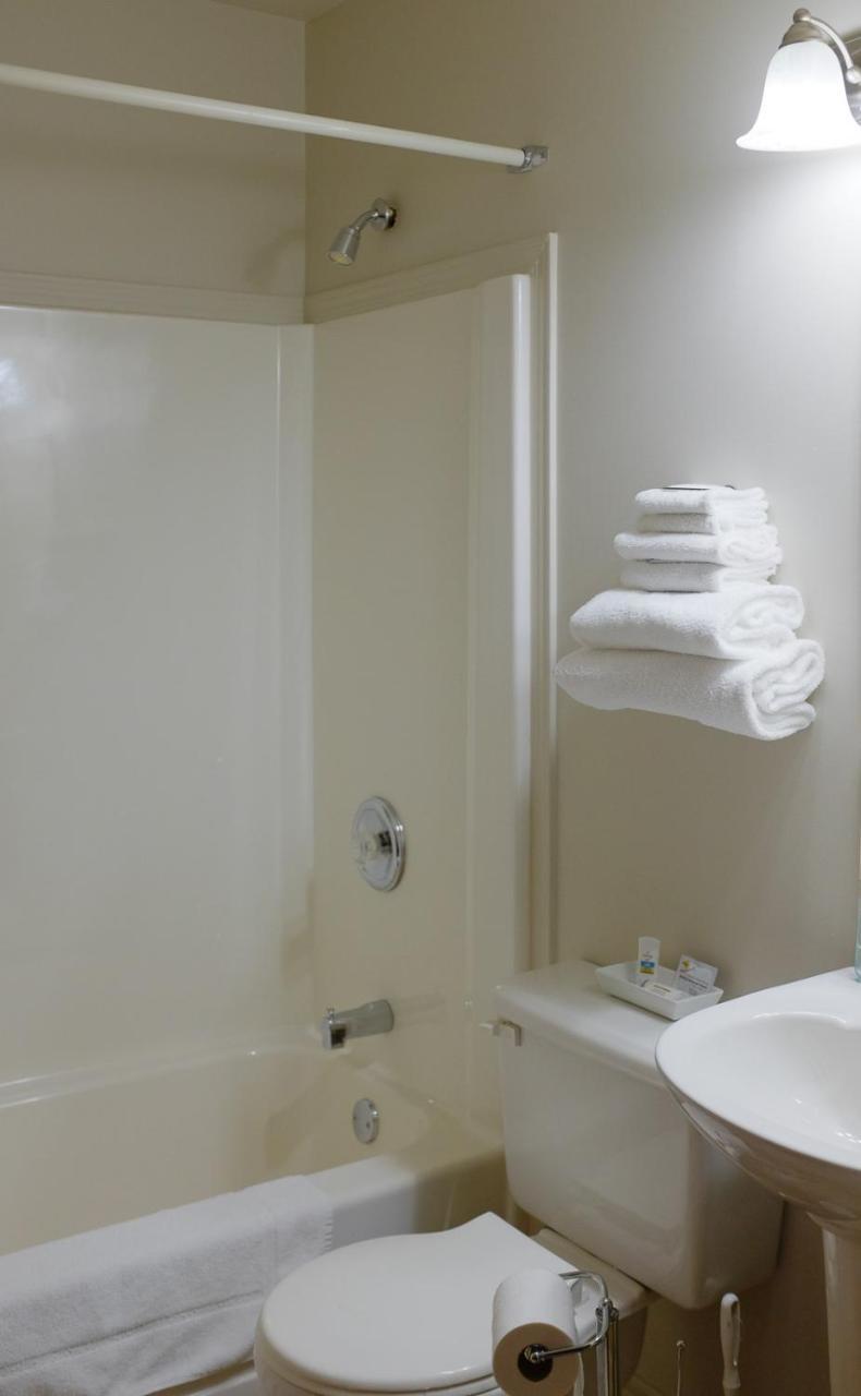 Hotel Robin Hood Grand Falls Windsor Esterno foto